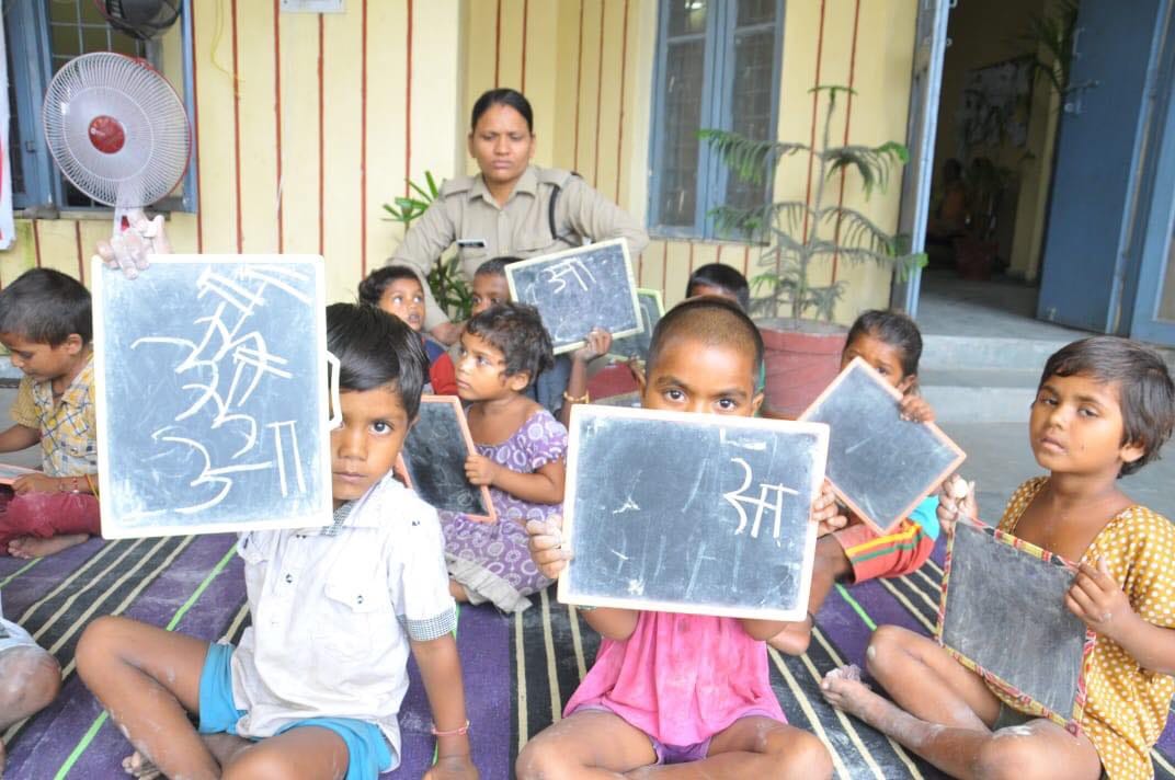 student class runs in dehradun prem nagar police station