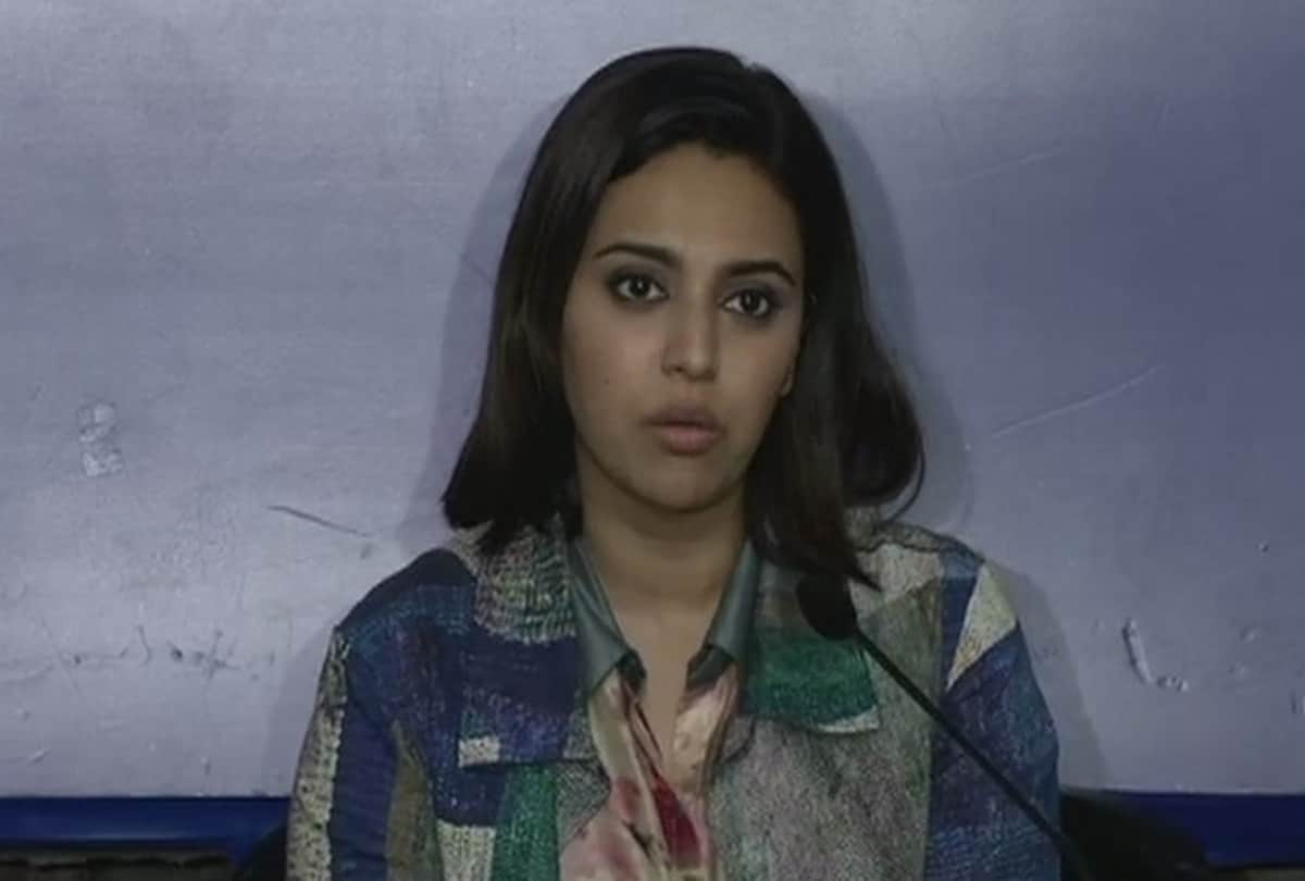 Complaint filed against Swara Bhaskar in National Commission for Protection of Child Rights