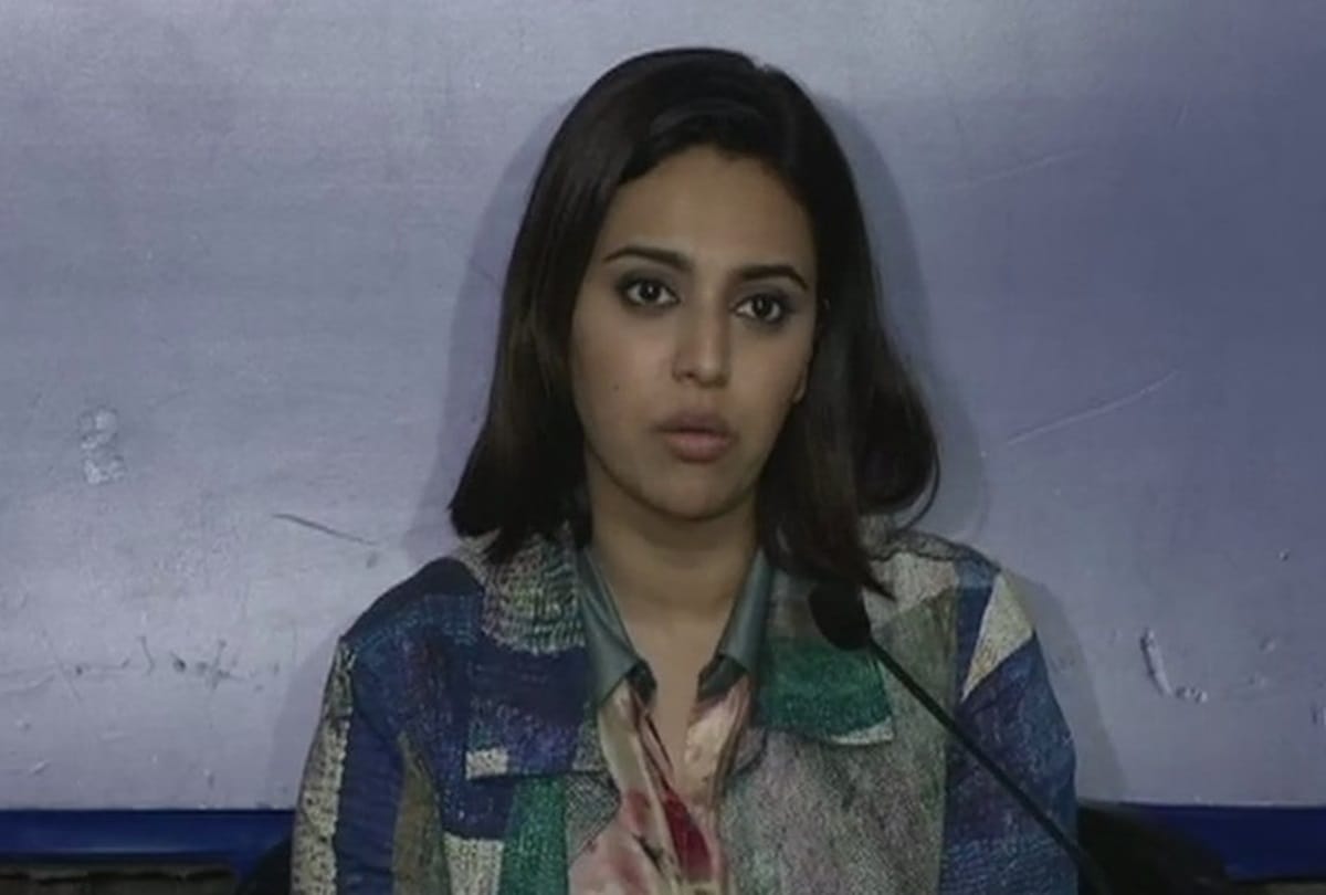 Swara bhaskar speaks up vagina letter on Padmaavat