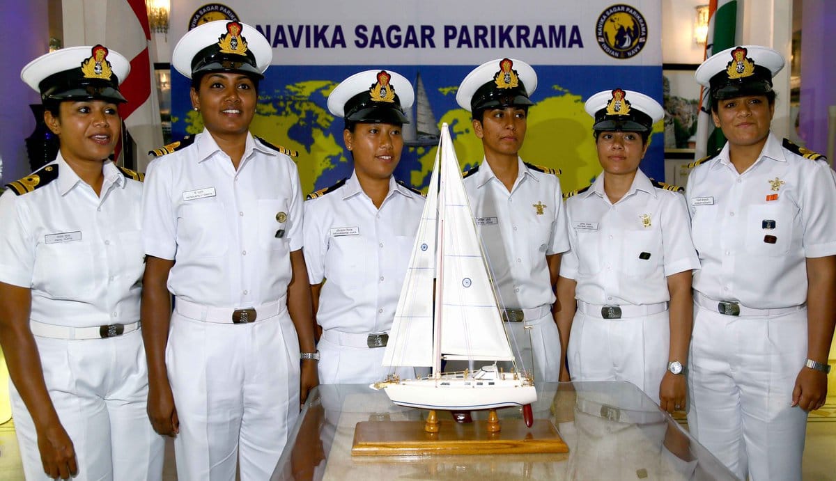ins tarini indian navy women officer team in KBC