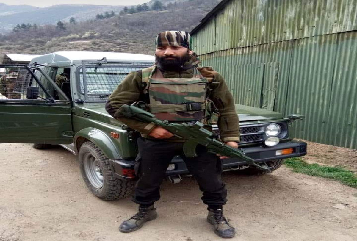 COMMANDO OF INDIAN ARMY MARTYRED IN GUNFIGHT IN FOREST OF BANDIPURA JAMMU KASHMIR