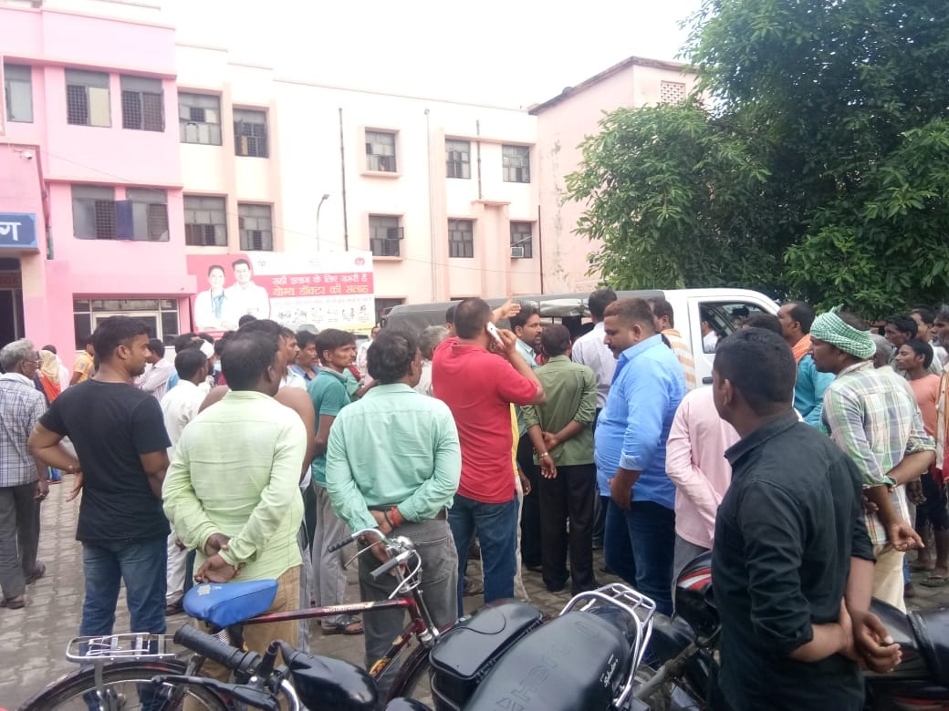one teacher and student killed after his school van turn into canal