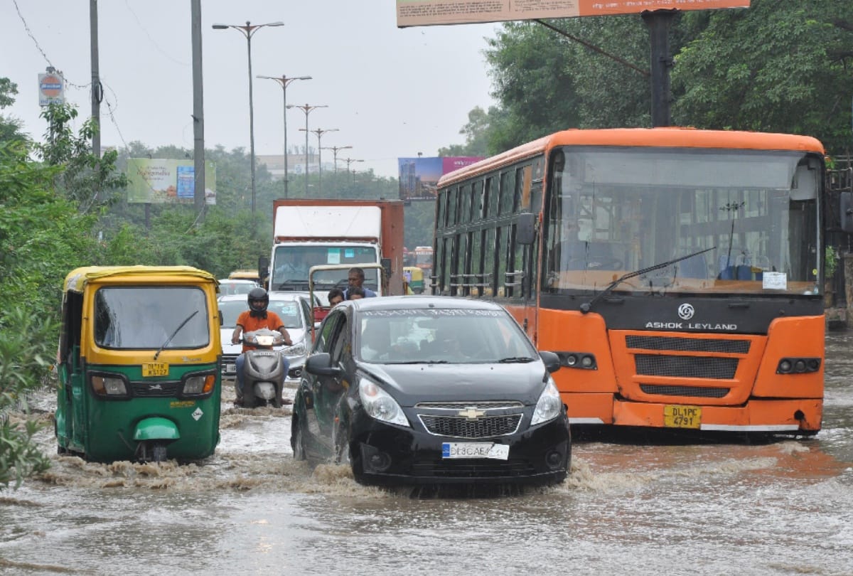 heavy rain will continue in a week at delhi