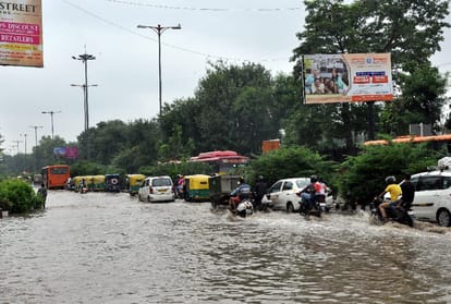 heavy rain in many states including delhi ncr meteorological department alert these states