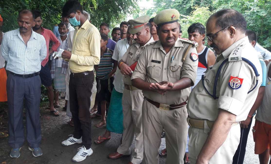 Farmer murder in ghazipur dead body found at road side
