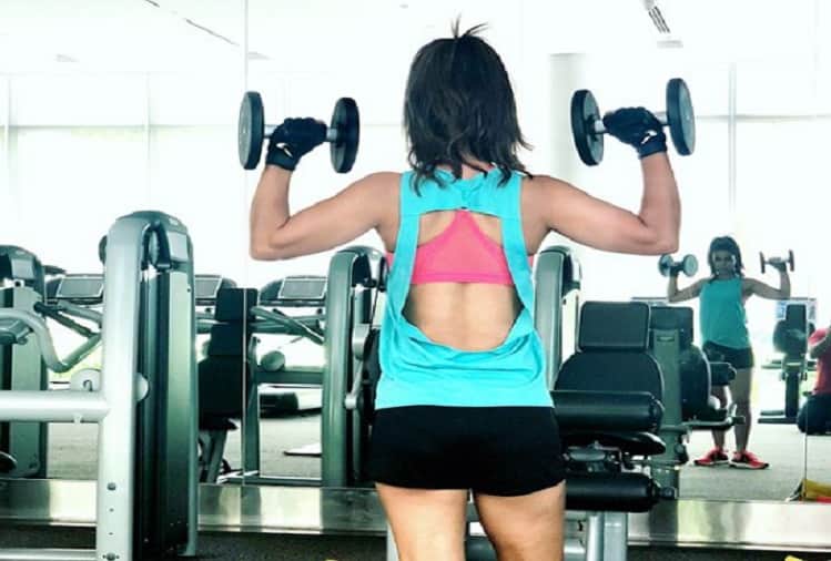 Hina Khan shared boxing pictures on social media