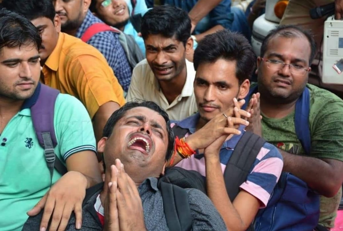 lathicharge on teacher recruitment applicant in lucknow