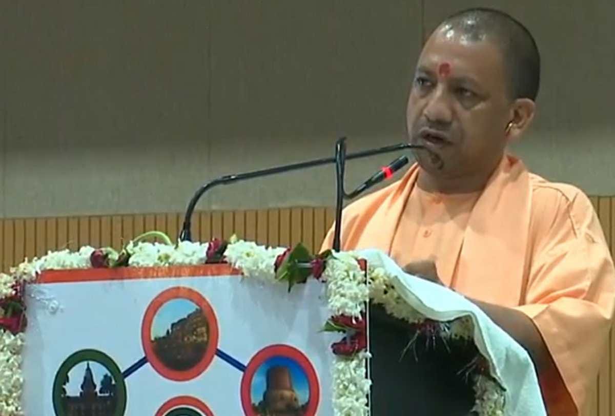 CM yogi request to varanasi people for NRI summit