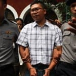 Myanmar Reuters: Myanmar judge jails Reuters reporters for 7 years