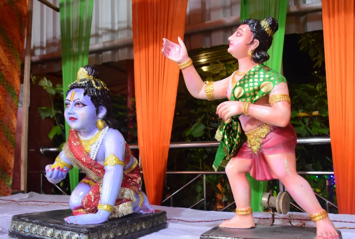janmashtami Devotees Come For Celebration in Mathura