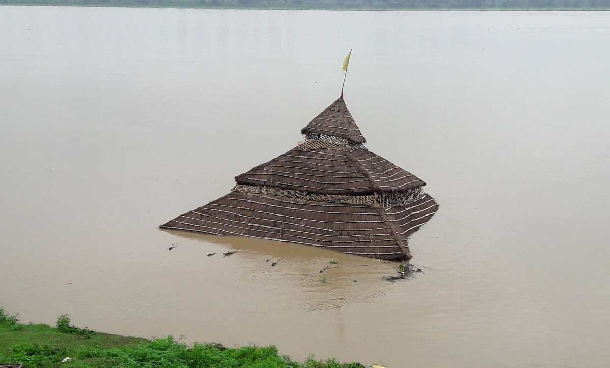 Four people killed due to rain in purvanchal