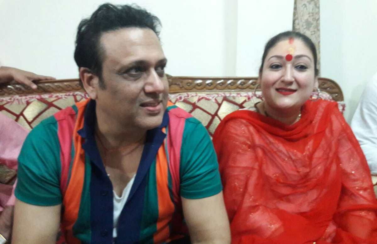 Film actor govinda and his wife worship in vindhyavasini temple