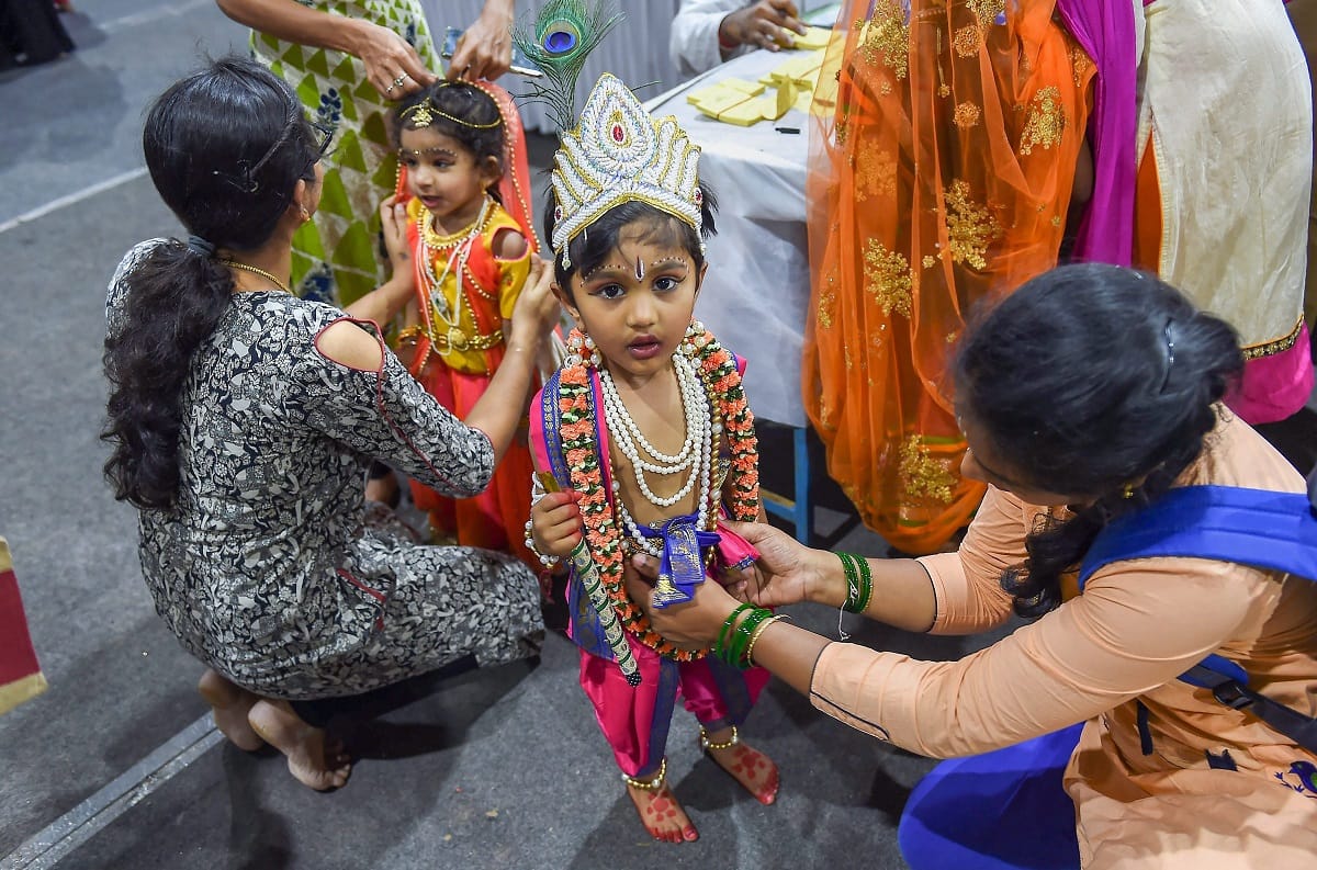 on the occasion of krishna janmashtami the country is krishnamay