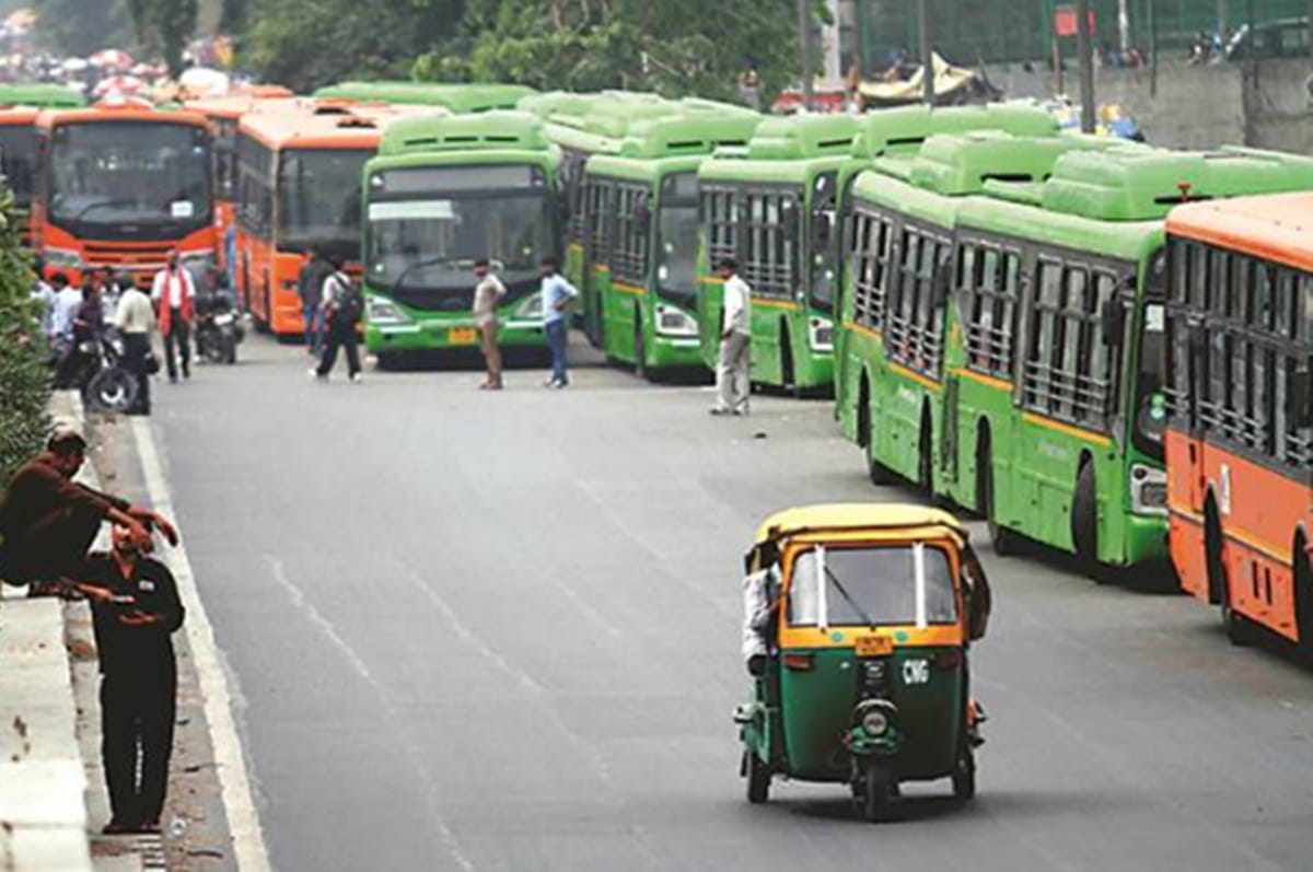 public transport share of passenger trips falling to an all-time low and situation is worsening