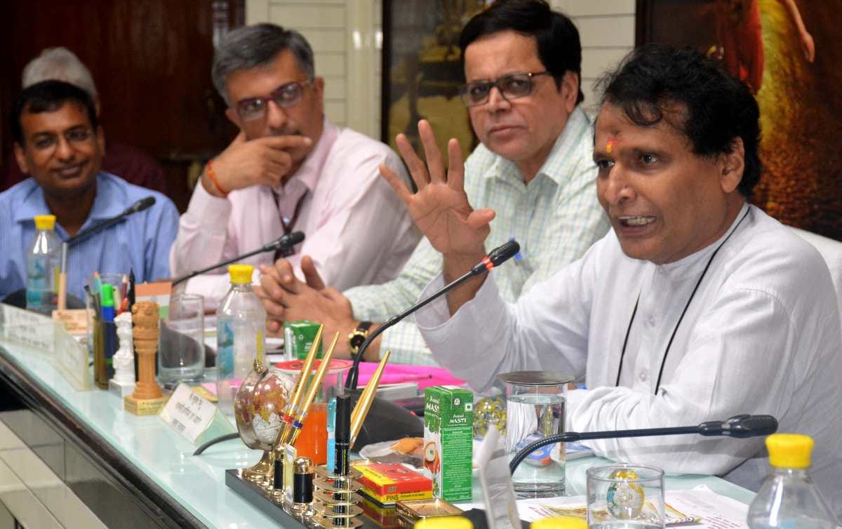 Suresh prabhu launch new policy of development in varanasi