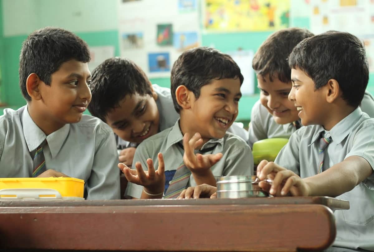 Teachers Day 5 bollywood movie parent must watch with children