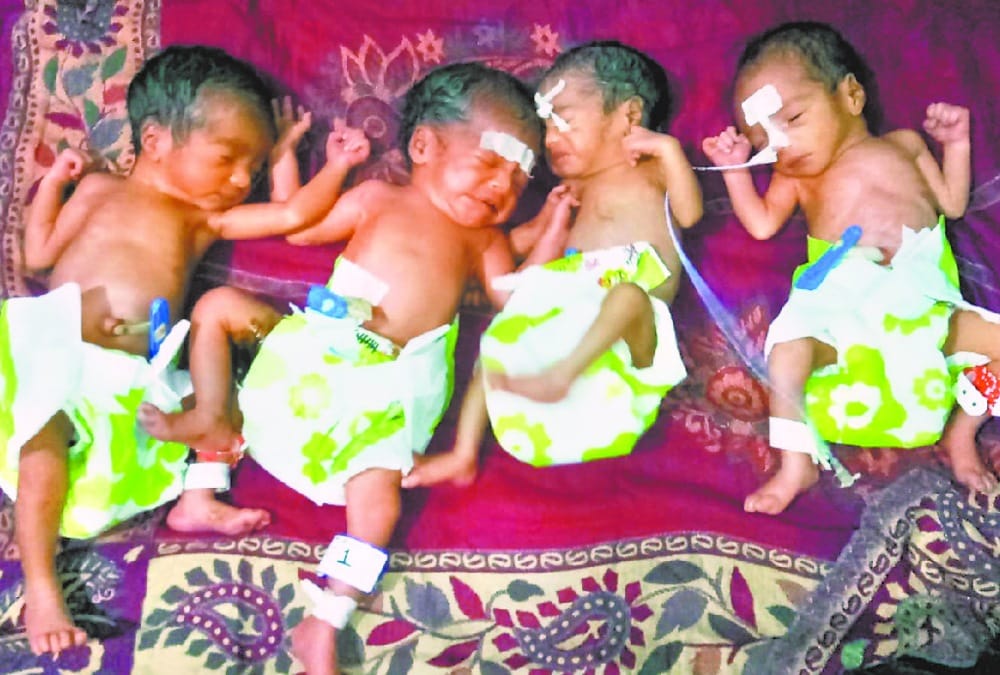 woman delivered four children in faizabad.