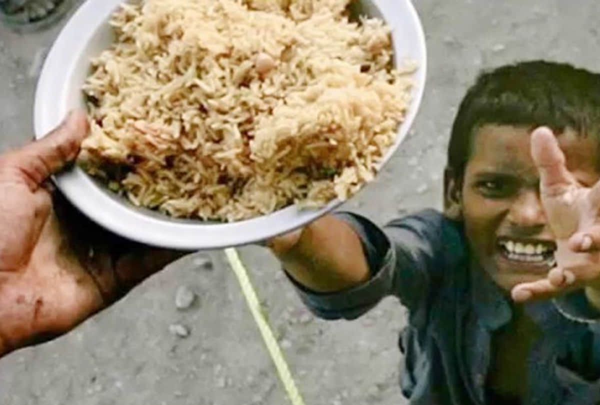 Do not throw food give it at food ATM