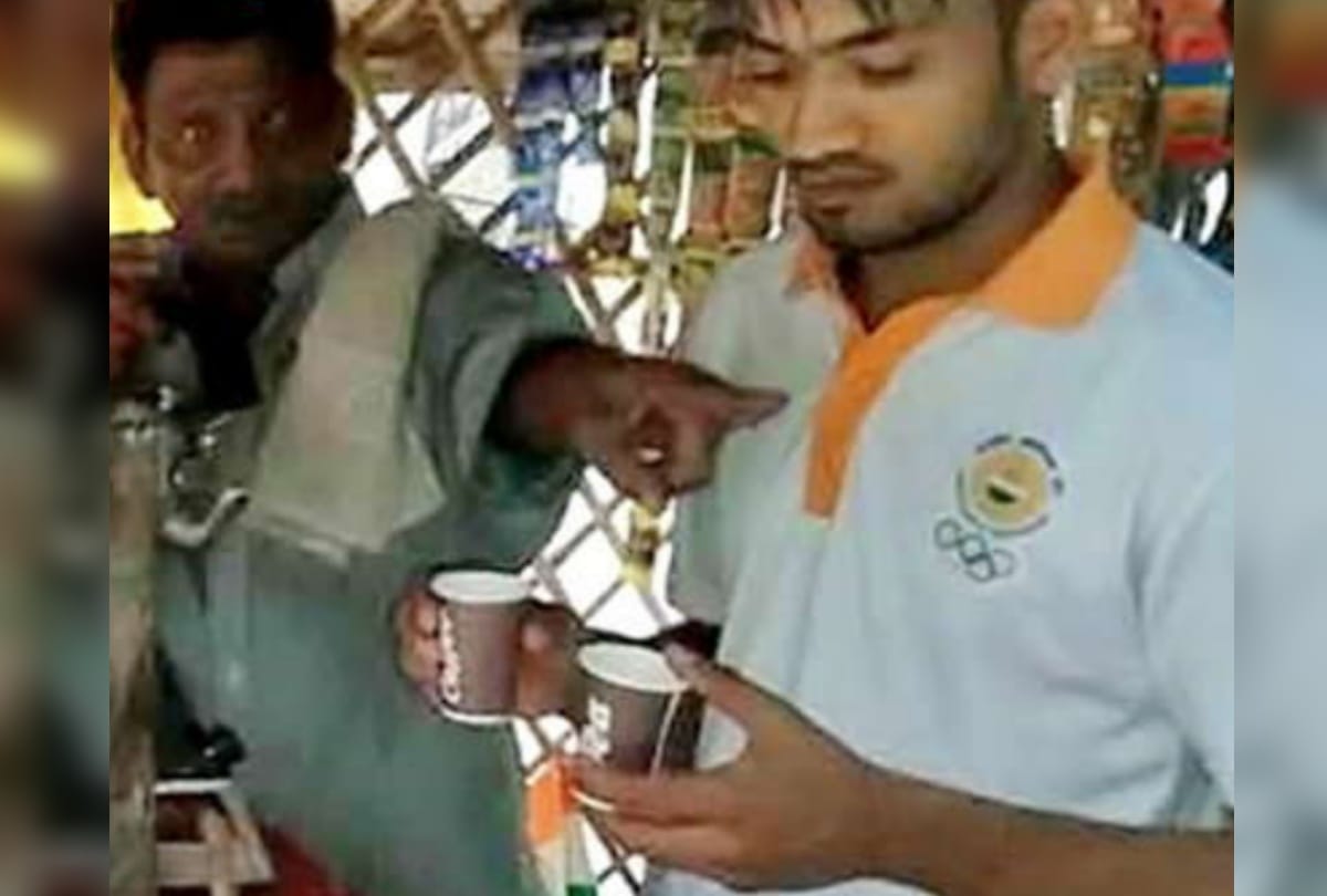 Asian Games delhi player win medal now work on tea stall