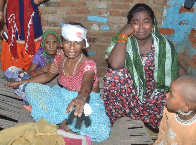मकान की छत गिरी, बालिका की मौत