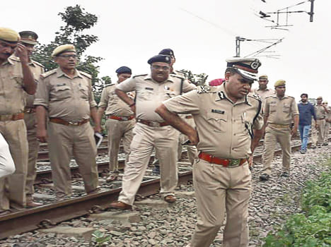 Three hours of search dacoits