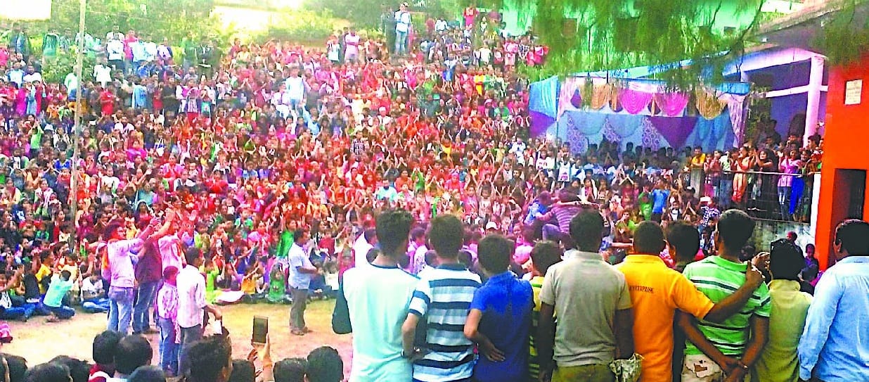 dahi handi broken in kapkote, bhradi, farsali