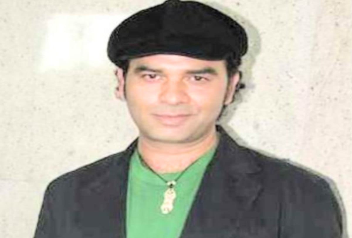 Bollywood singer Mohit Chauhan saluted the coronavirus workers from the son