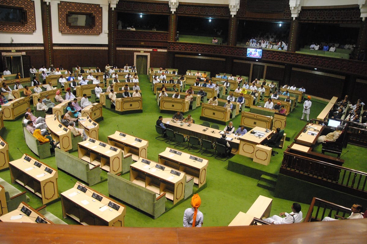 Gehlot government introduced three bills in the rajasthan assembly