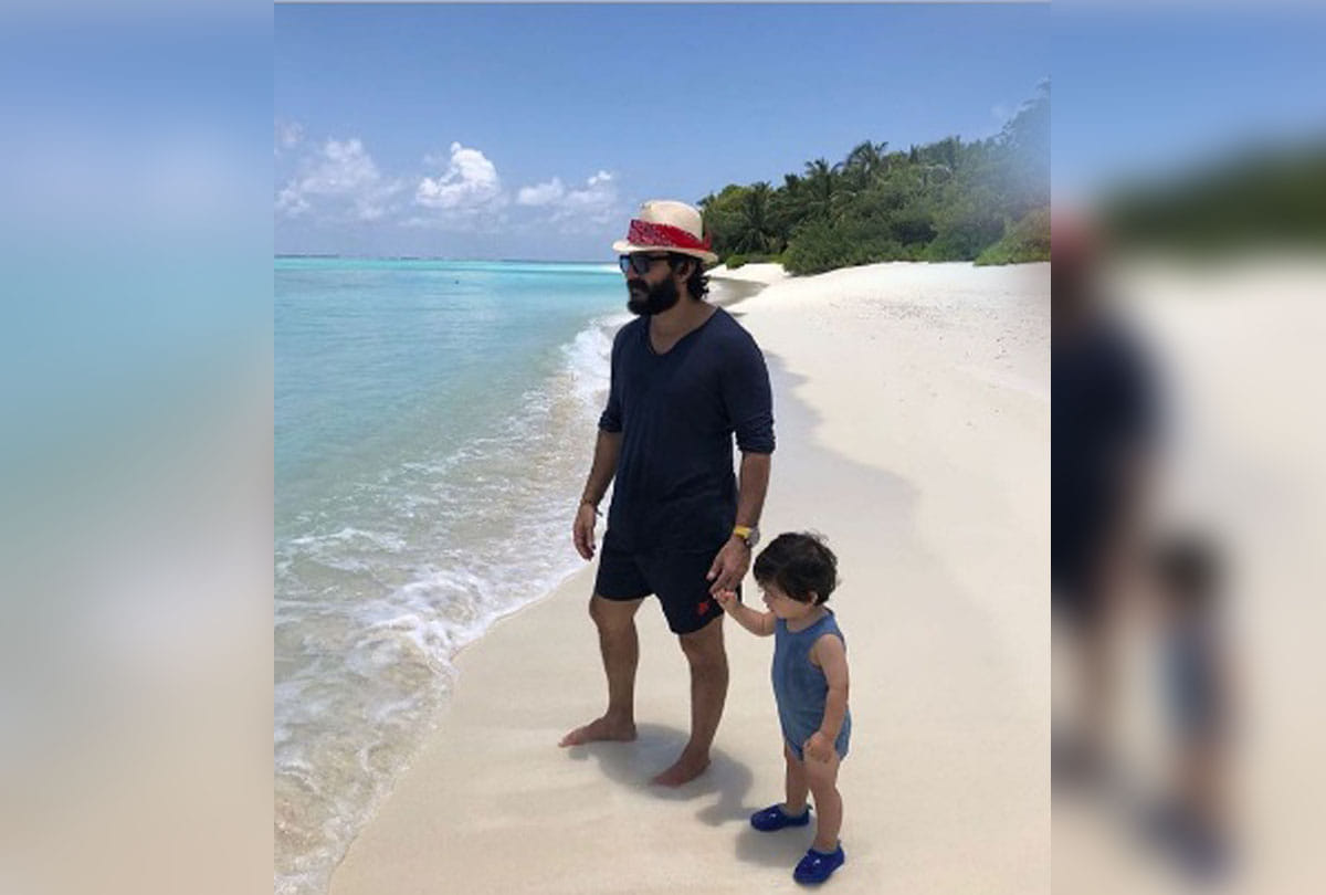 taimur enjoying vacation hand in hand with papa saif ali khan