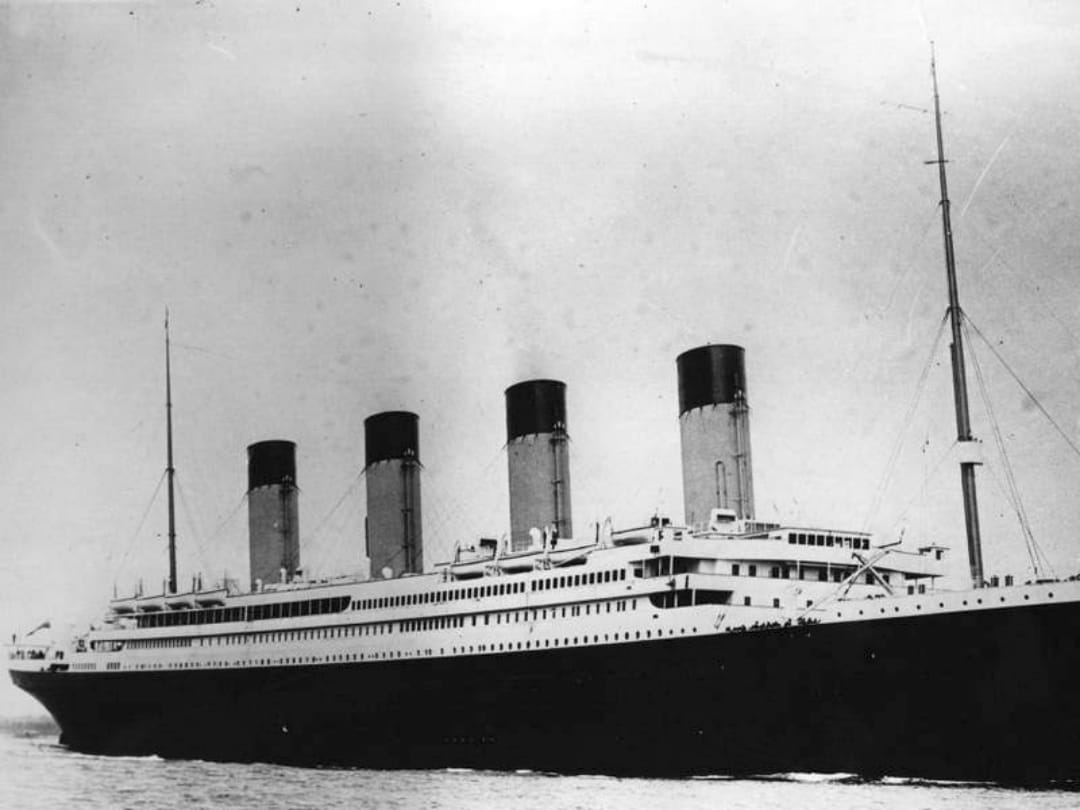 73 years ago in the history of today, the picture of submerged titanic first appeared