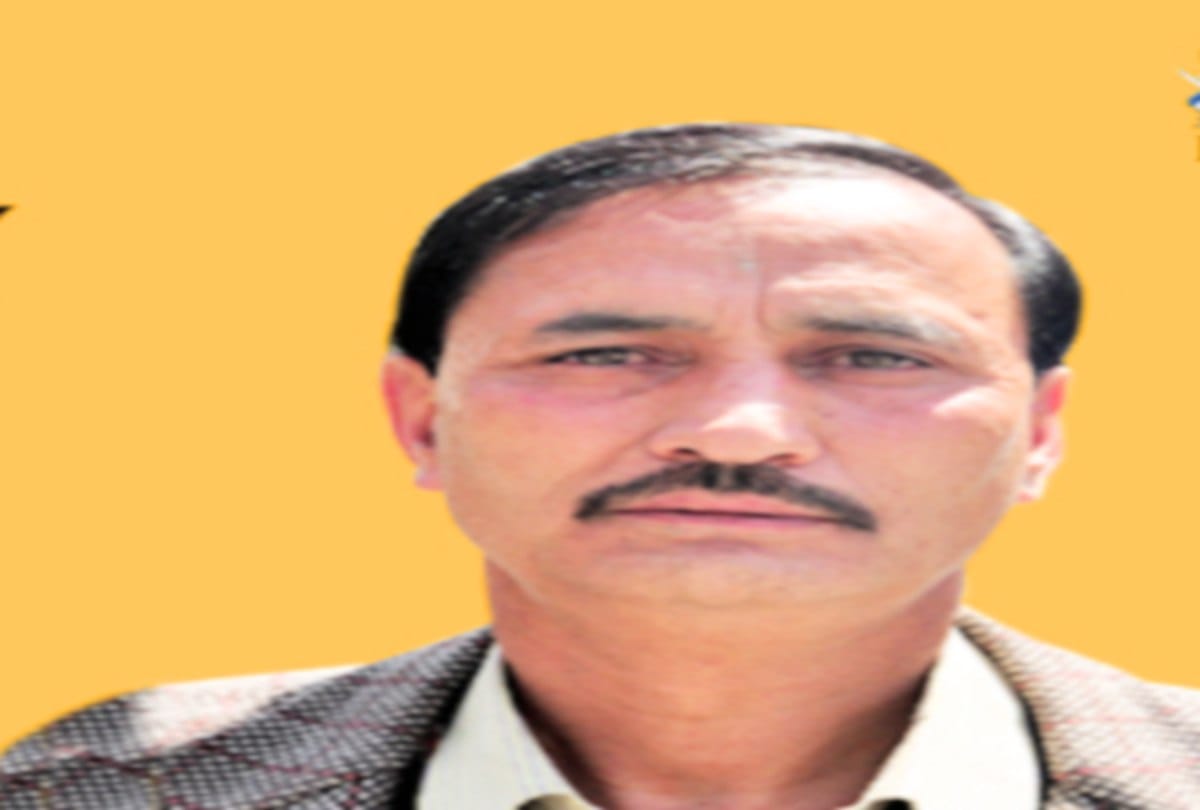 hp education department clerk gave false information to the mla vikram jaryal