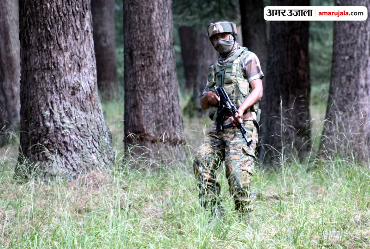 uttar pradesh resident man got bullet hit in pulwama encounter jammu kashmir