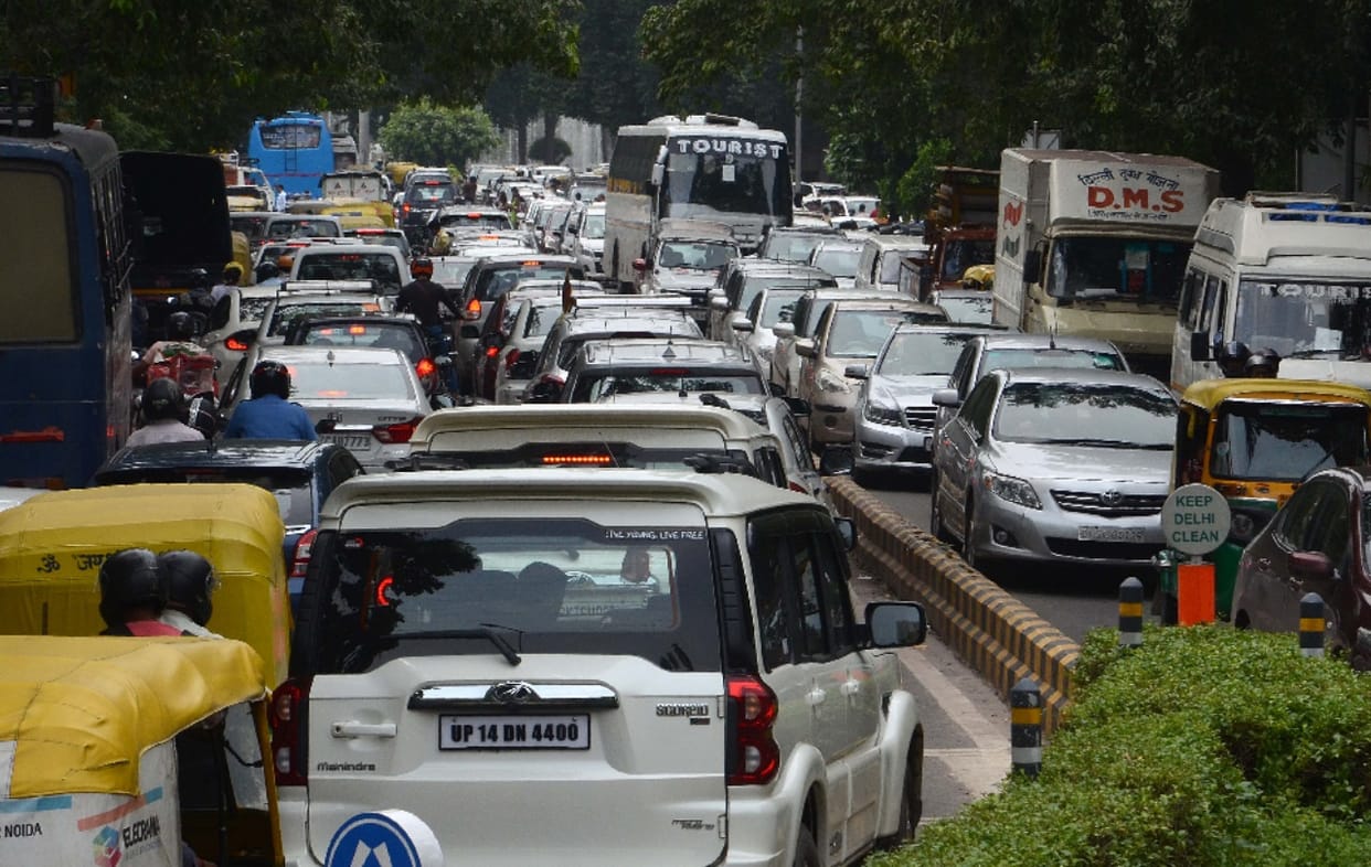One-way traffic circulation starts in Karol Bagh