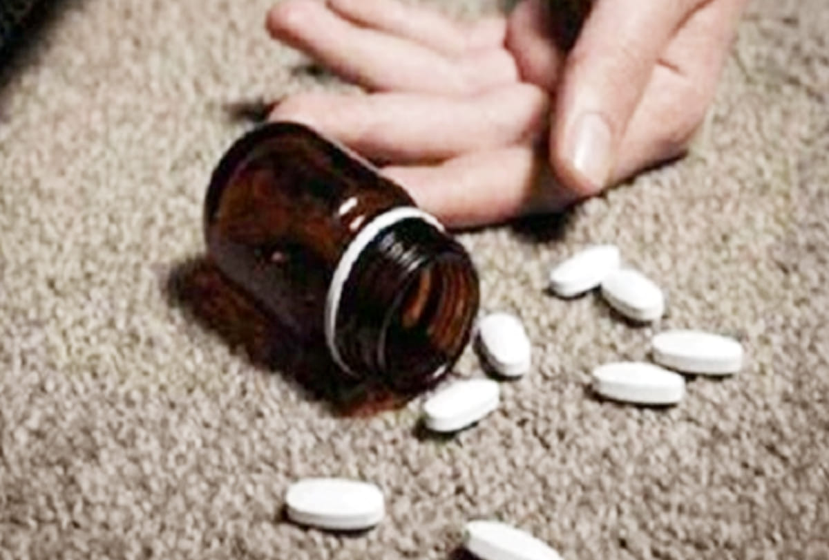 Lover couples committed suicide