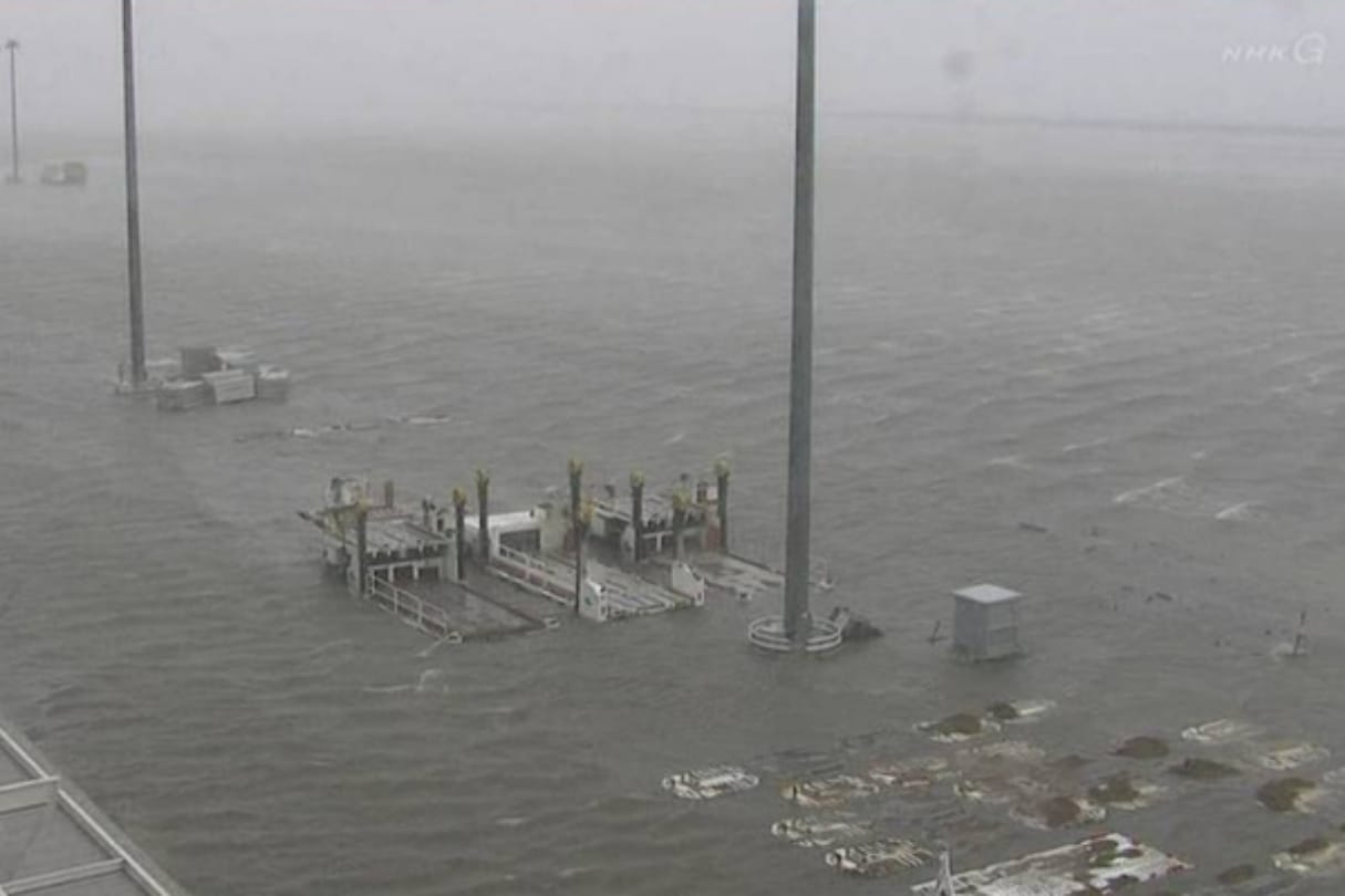 typhoon 'jebi' outbreak in Japan badly, disaster killed 9 people and wounded thousands