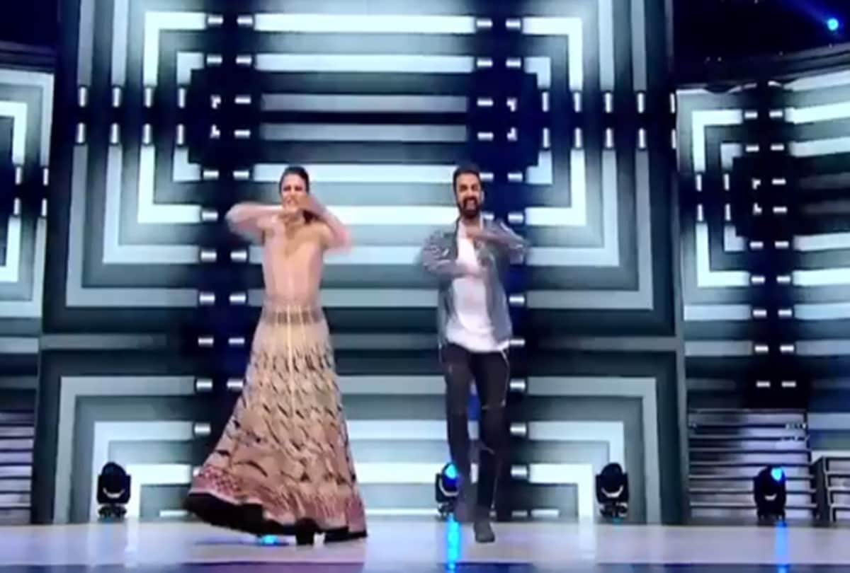Kajol recreates Yeh Kaali Kaali Aankhen on Dance Deewane show
