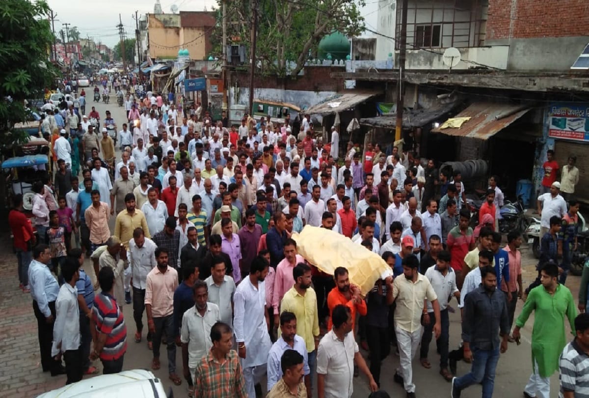 Politics till last journey of daughter to cremation ground, said,I do not want to spoil environment
