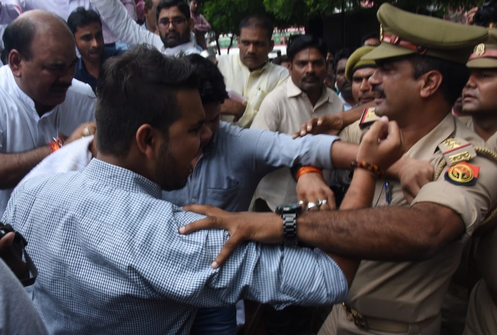 teachers protest for their demands in lucknow.