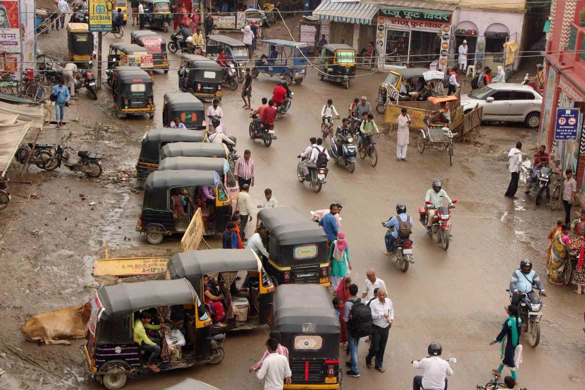 Varanasi traffic and road jam not clear after cm yogi anger
