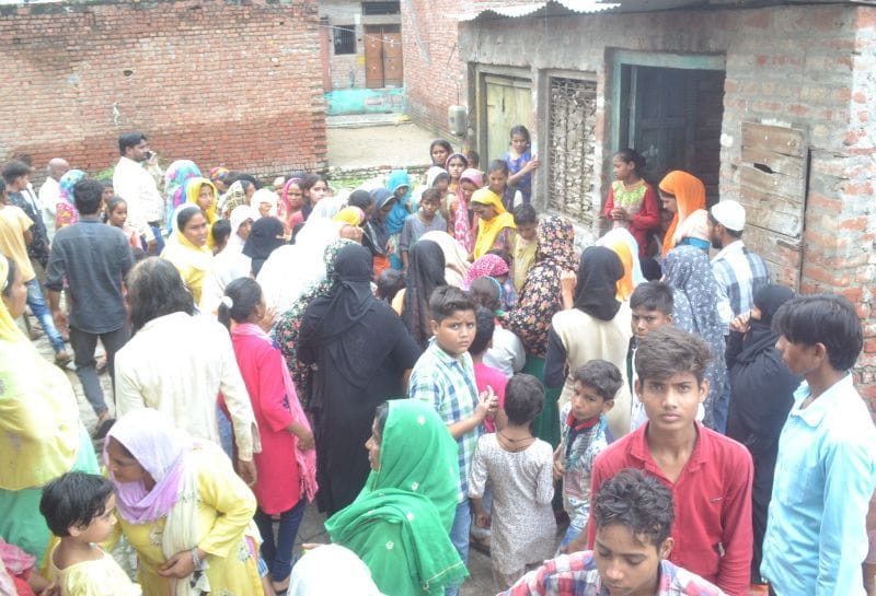 पानी में डूबने से मासूम सहित दो की मौत