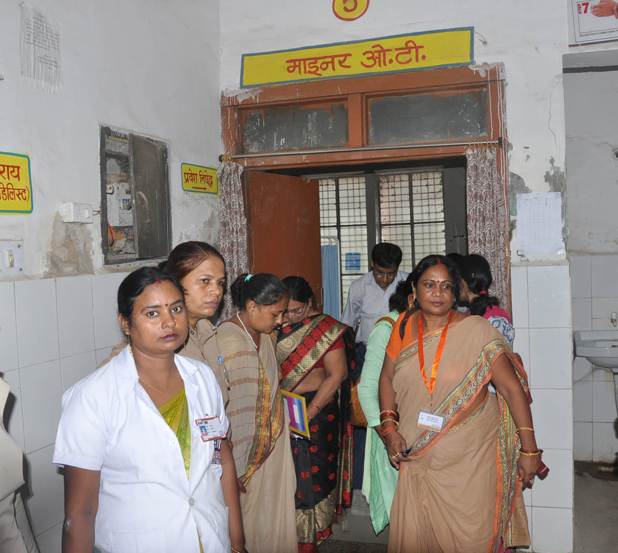 Resolve women's problems: Shashi