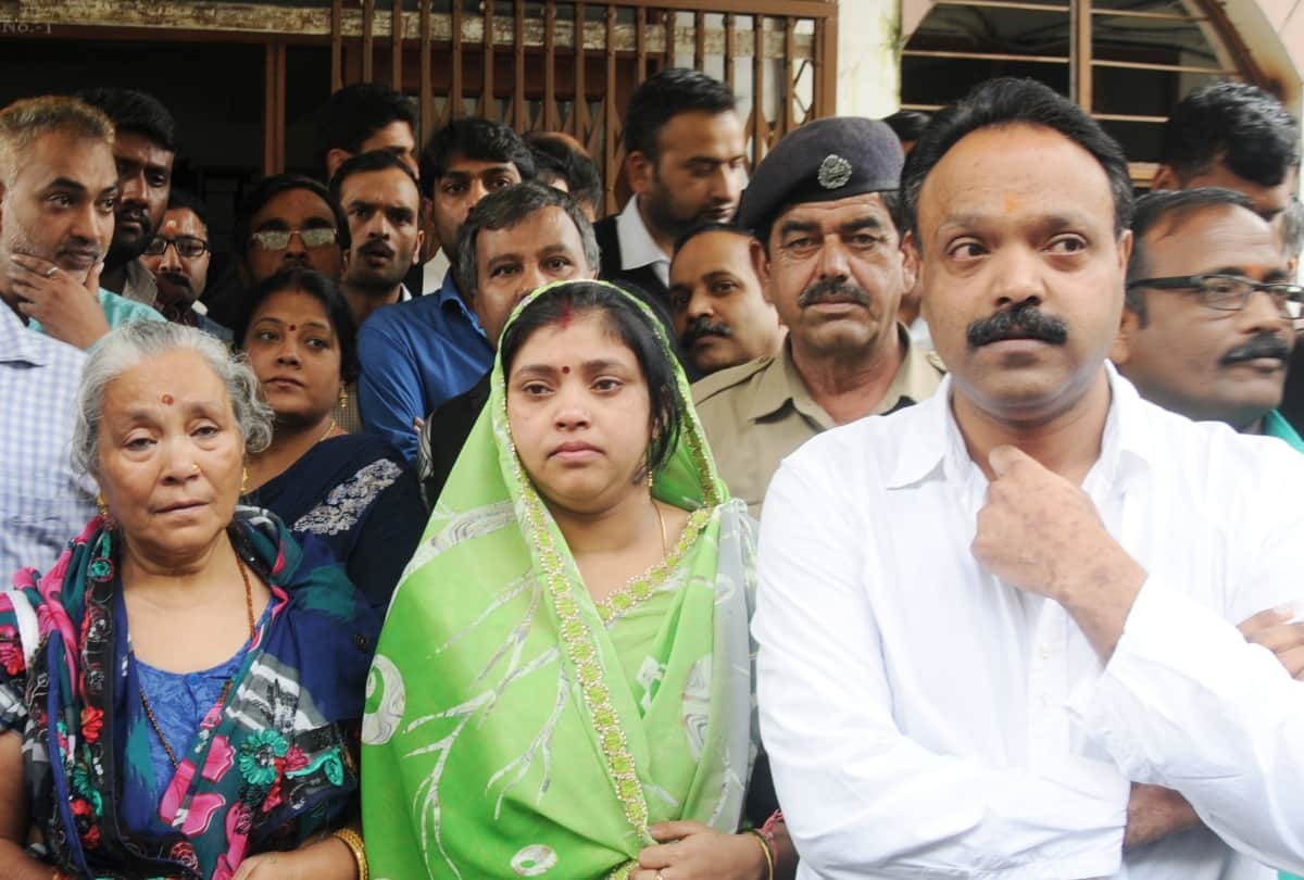 Shimla Yug Murder Case Death Penalty to three culprits Side Story
