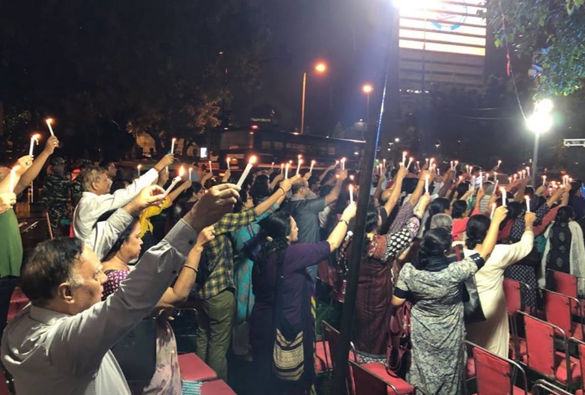 candle march for ananya death justice in delhi