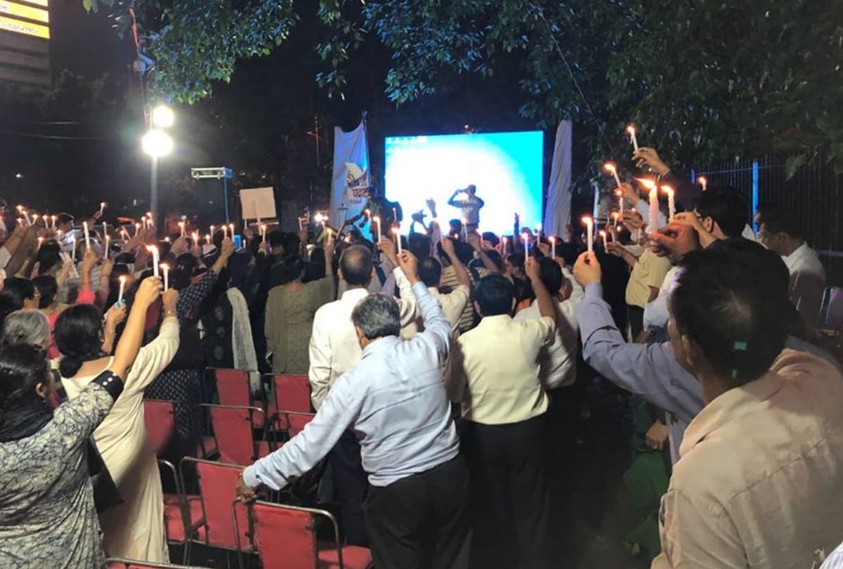 candle march for ananya death justice in delhi