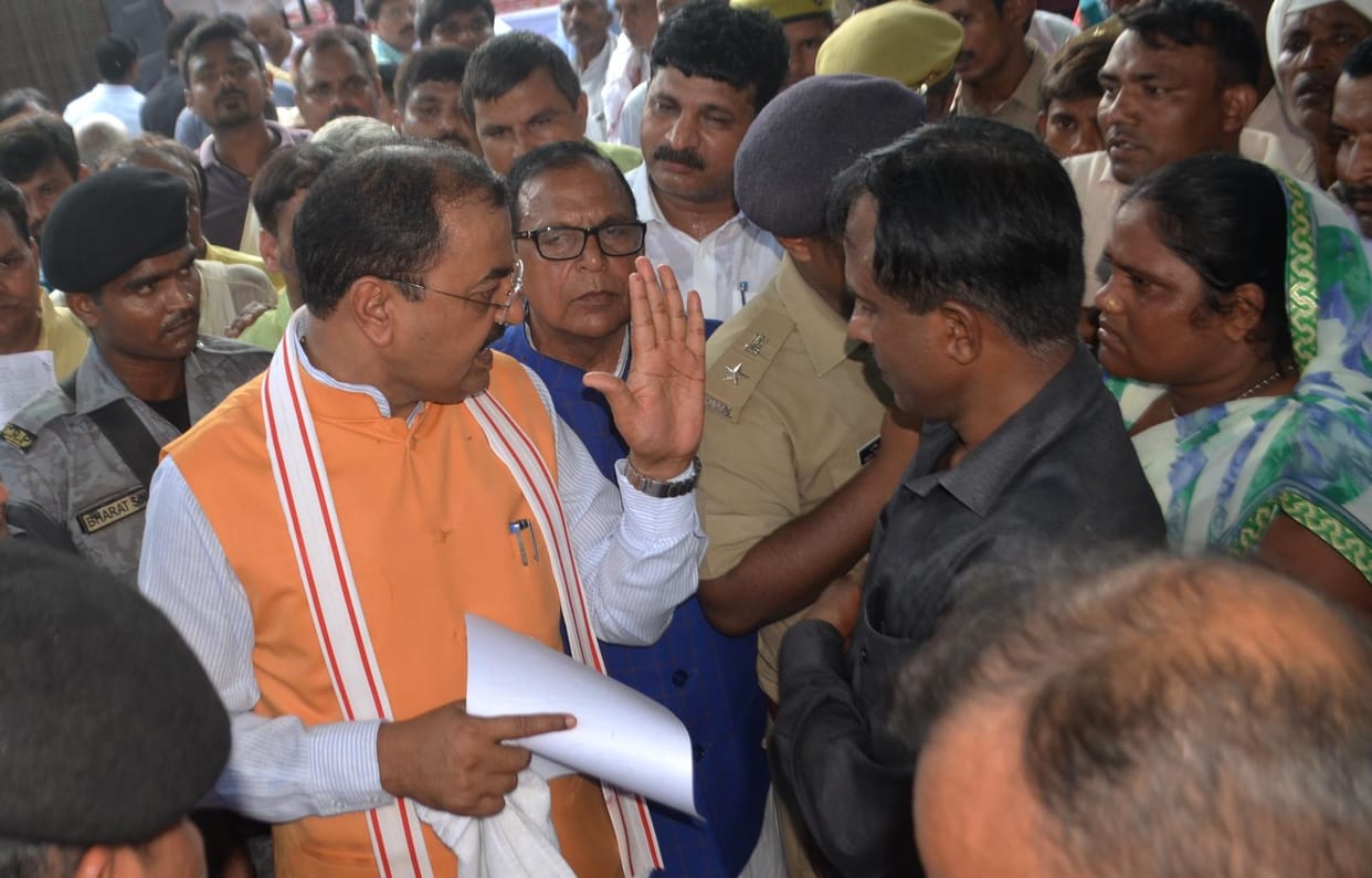 Deputy cm keshav prasad maurya vist azamgarh flood area