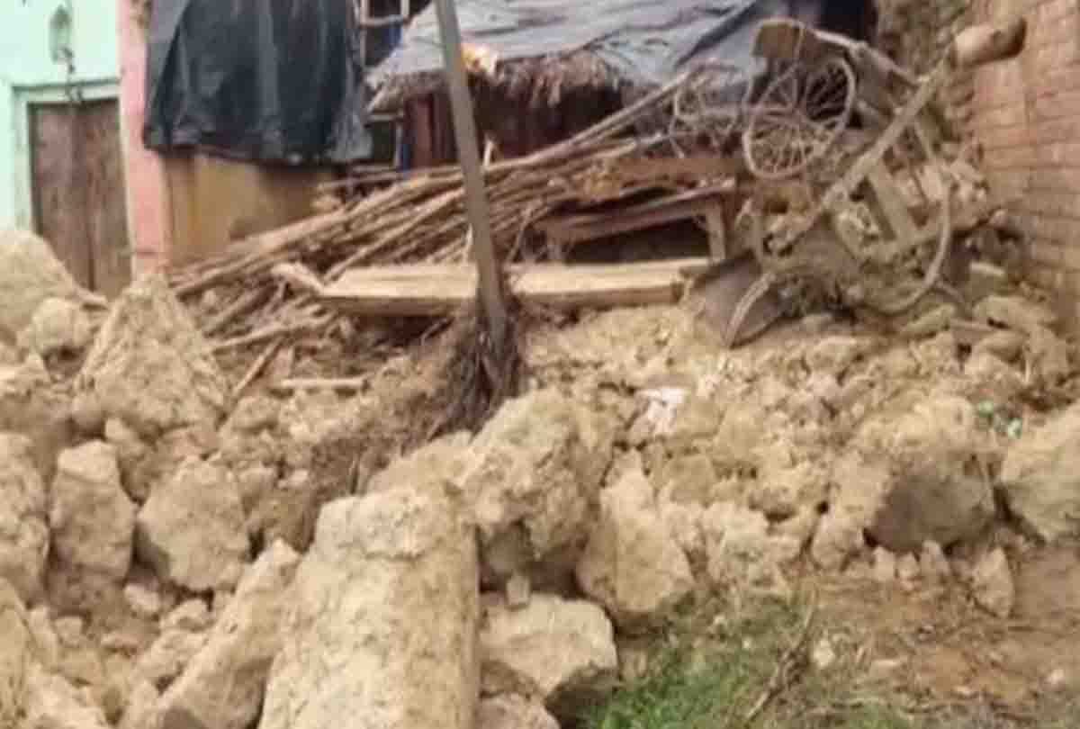 four people died due to house collapse in hardoi