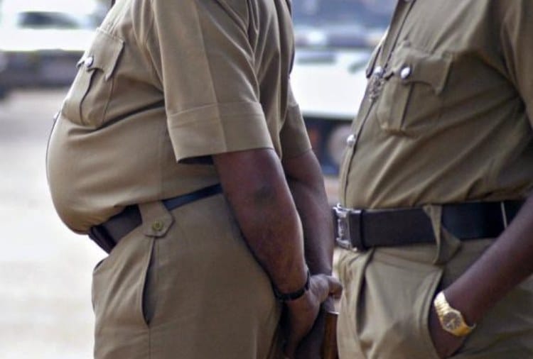 Online Complaint to PM Narender Modi Against Fatty Cops