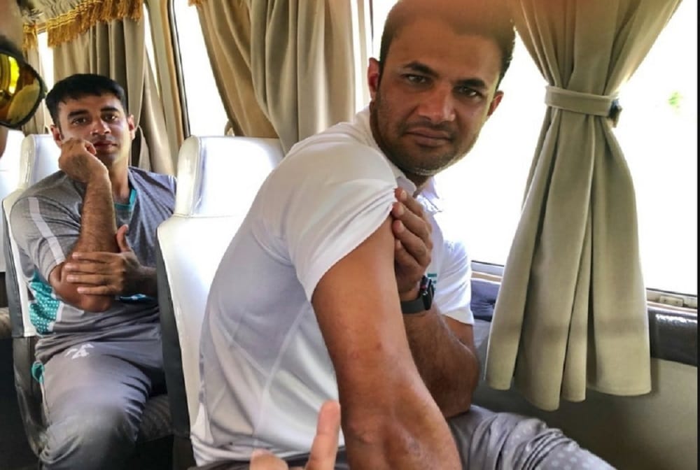 Pakistan First-class cricketers taken to hospital after being attacked by bugs
