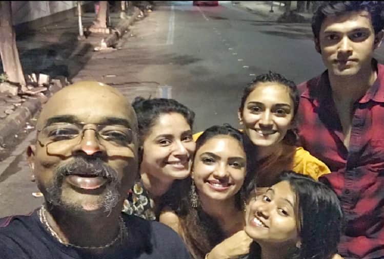 Kasauti Zindagii Kay Reboot Ekta Kapoor shared picture with Erica Fernandes and Parth Samthaan