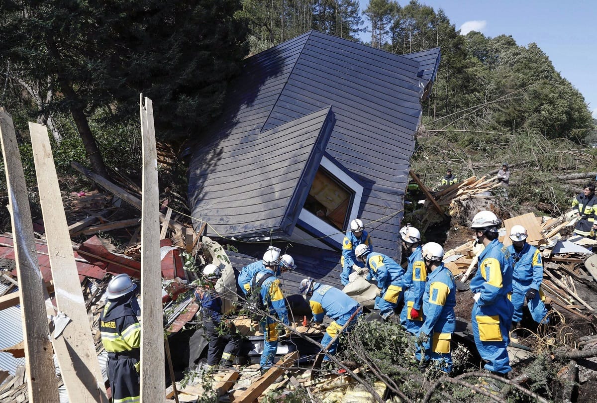 6.6 Magnitude Earthquake Shakes Northern Japan, 9 dead
